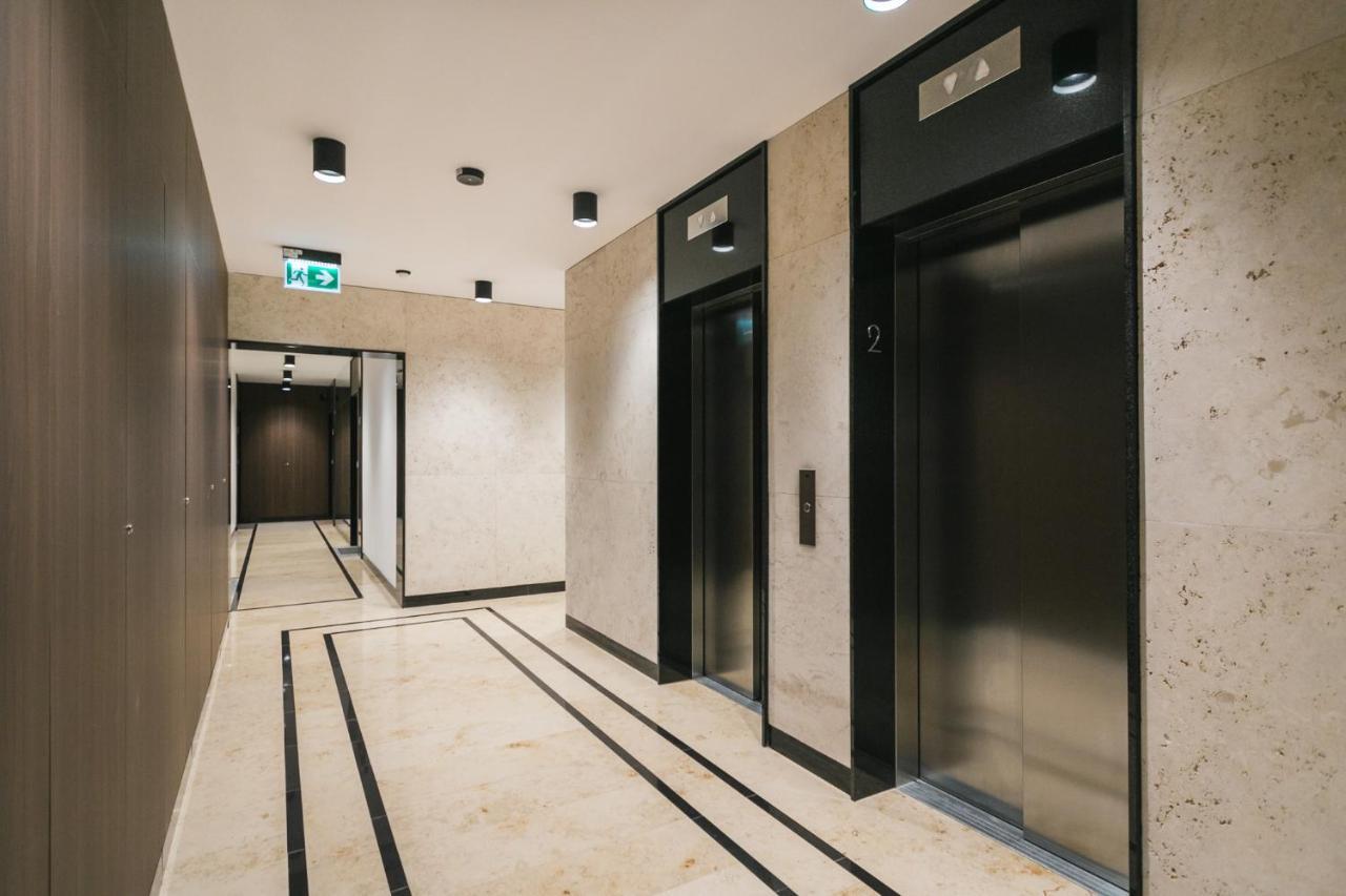 Butas Apartament Mennica - Chic